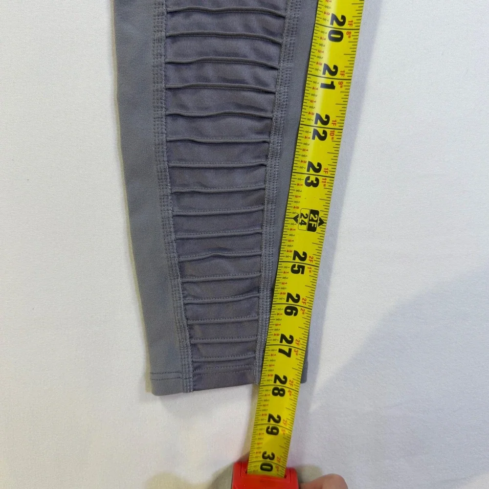Alo Yoga High-Waist Moto Leggings Anthracite‎ Gray Small Mesh Mixed Media W5494R